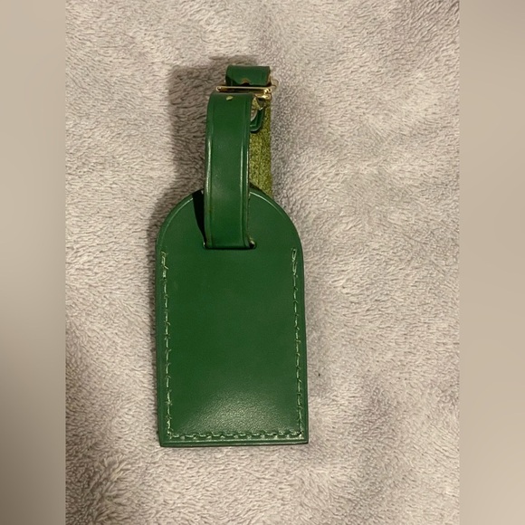 Louis Vuitton Green Luggage Tag - Picture 2 of 9